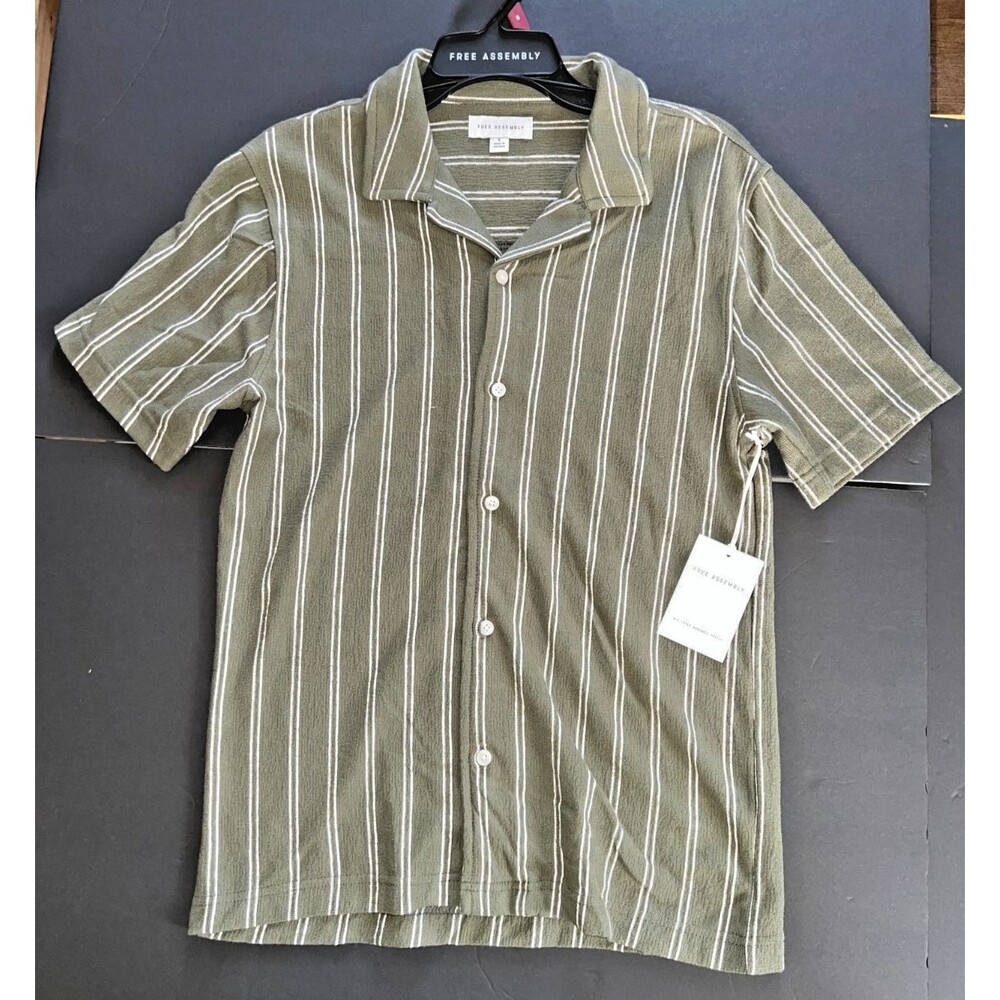 Free Assembly Mens Green Stripe Short Sleeve Camp Collar Button Down Shirt Small